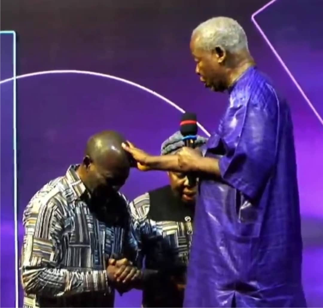 prayer by CEM President